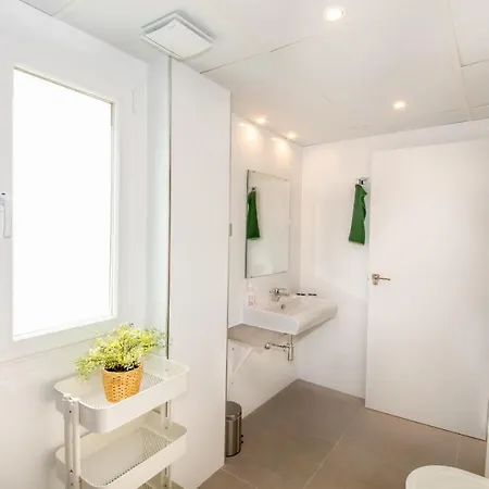 公寓 Atico Penthouse Bajondillo 2 Bedrooms *