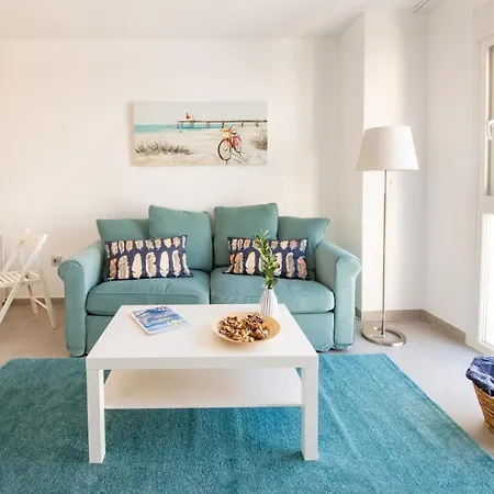 Atico Penthouse Bajondillo 2 Bedrooms 托雷莫利诺斯
